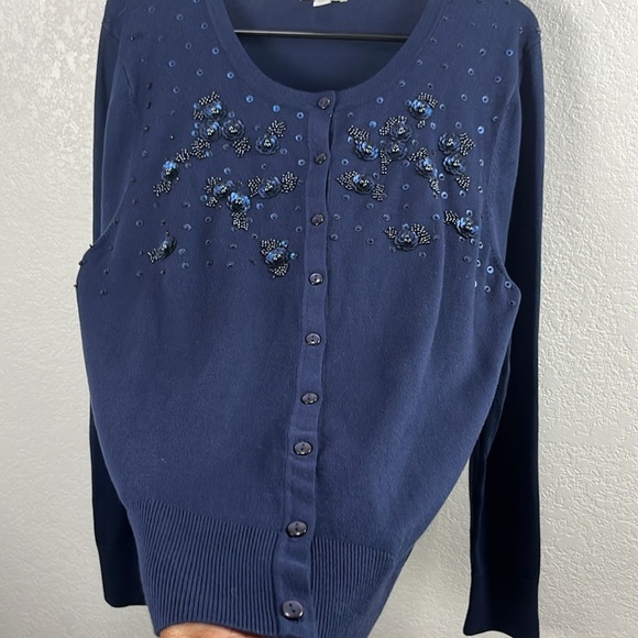 Charter Club Cardigan Navy Blue Sequin Floral Front Round Neck Buttons Size XXL - Picture 4 of 9